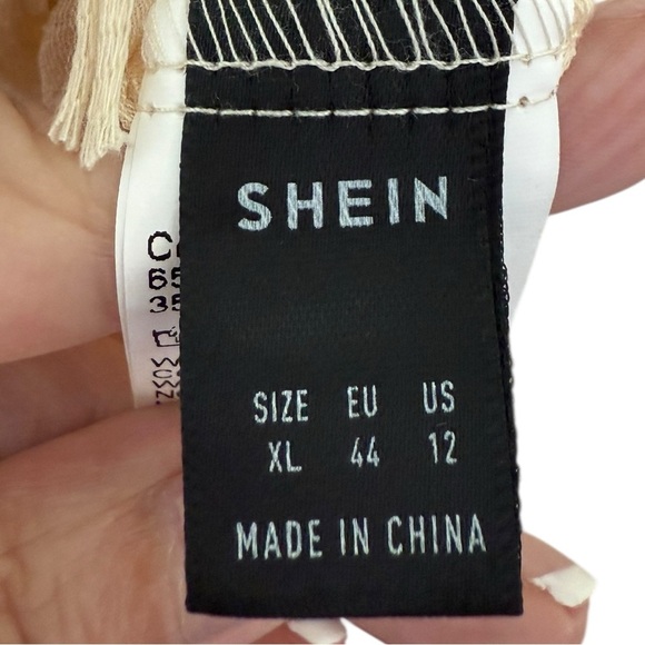 SHEIN Crochet Deep V-Back Tassel Cover Up  Swim Beach Lightweight Bohemian XL - Picture 5 of 9